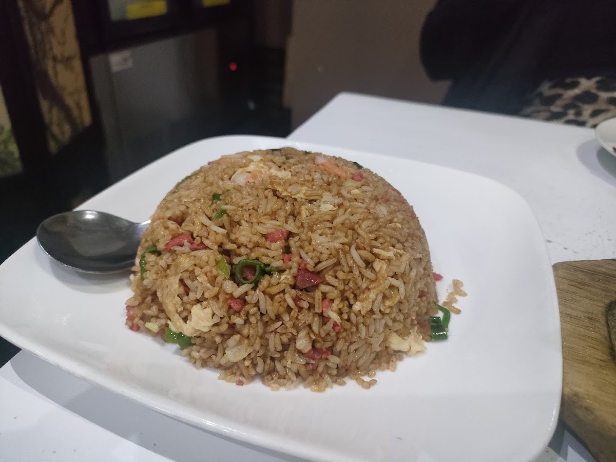 Banner Milton Chinese & Thai Restaurant 02